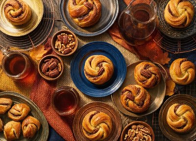 Maple Pecan Buns