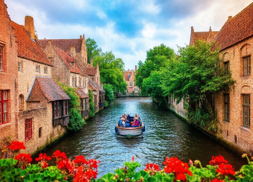 Bruges Canal Cruise